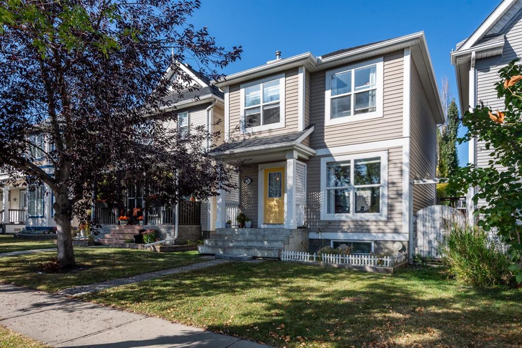 Picture of 244 PRESTWICK Avenue SE, Calgary Real Estate Listing