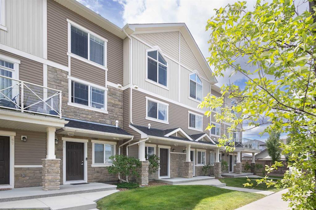 Picture of 53 Skyview Ranch Manor NE, Calgary Real Estate Listing