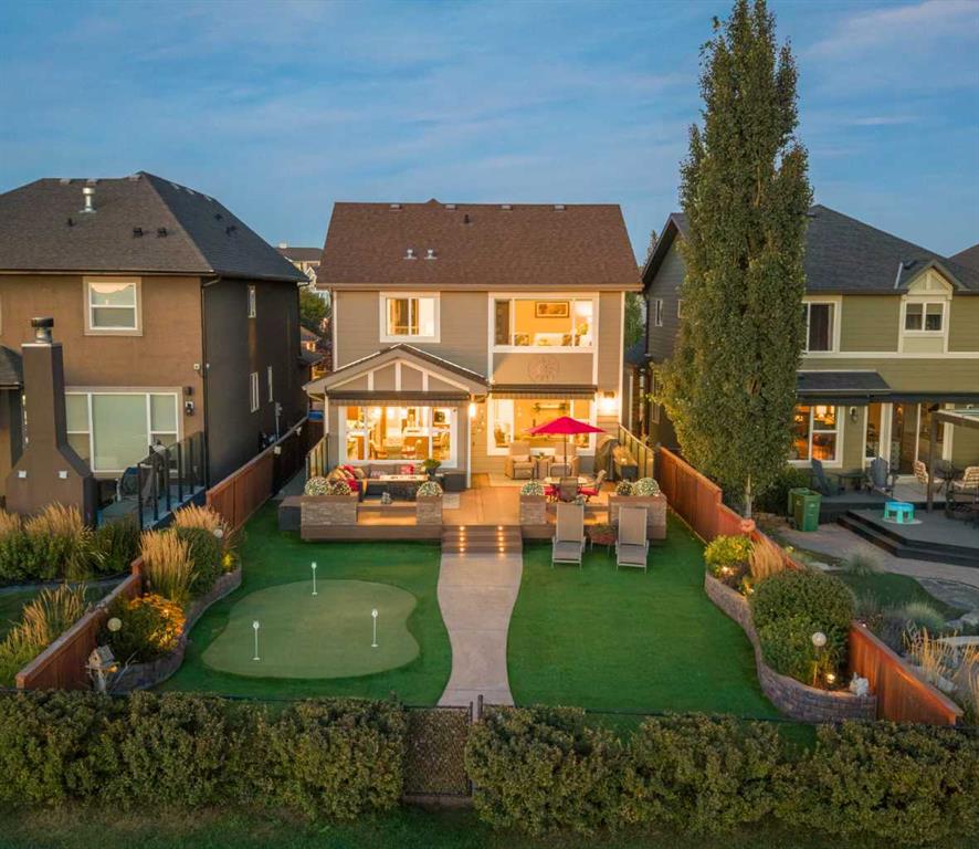 Picture of 35 Cranarch Terrace SE, Calgary Real Estate Listing