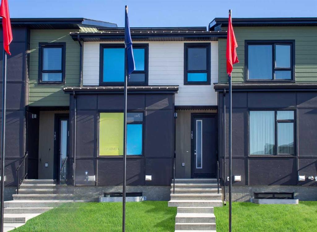 Picture of 210 Vantage Drive , Cochrane Real Estate Listing