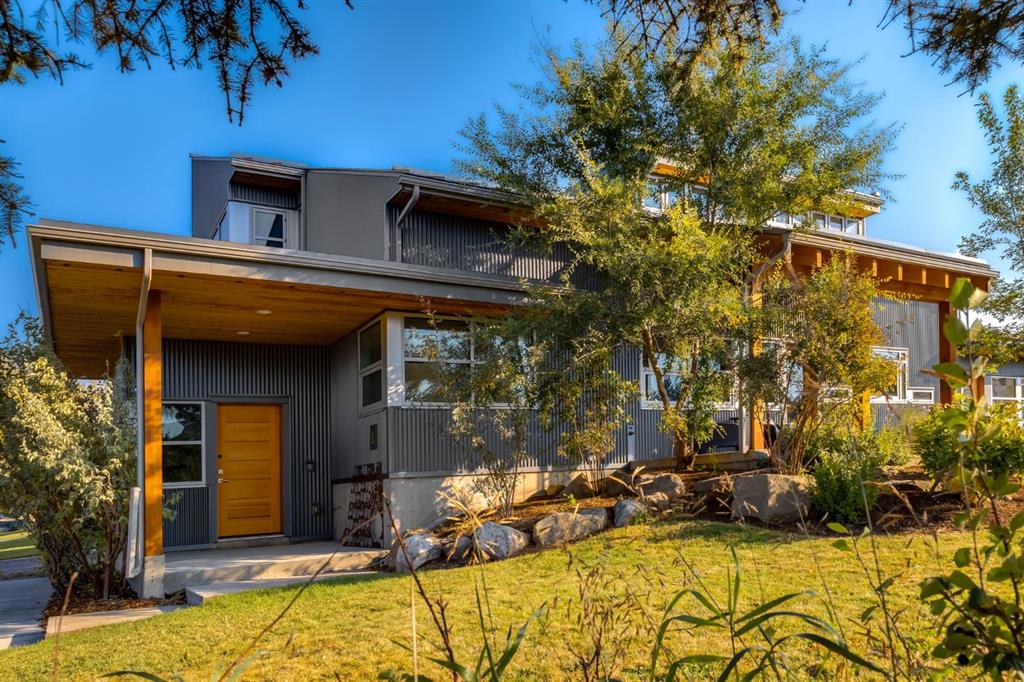 Picture of 2 Deibert Close SW, High River Real Estate Listing