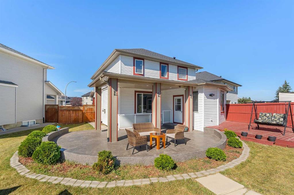 Picture of 77 Taralea Green NE, Calgary Real Estate Listing