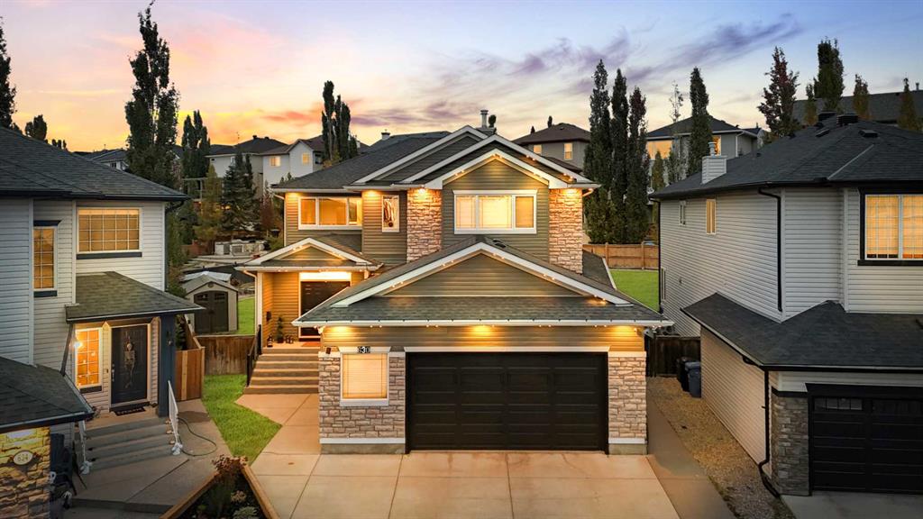 Picture of 630 Rocky Ridge View NW, Calgary Real Estate Listing
