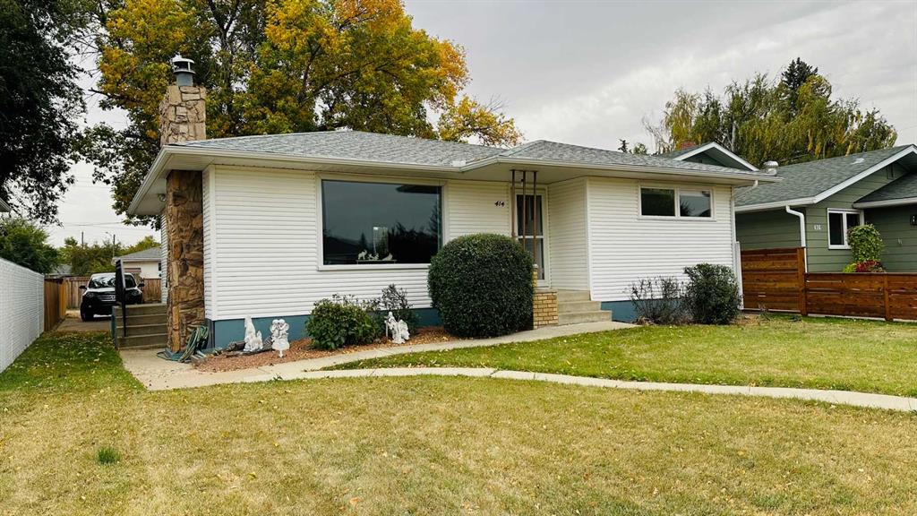 Picture of 414 8 Street East  , Drumheller Real Estate Listing