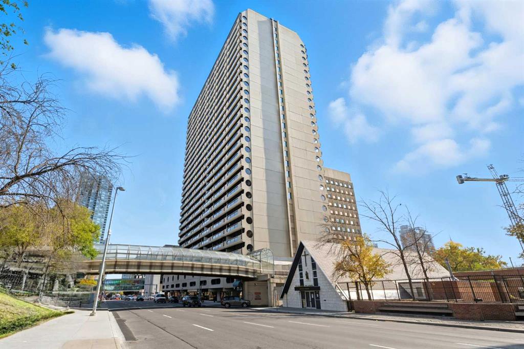 Picture of 1707, 221 6 Avenue SE, Calgary Real Estate Listing