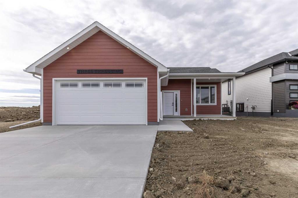 Picture of 332 9 Street , Picture Butte Real Estate Listing