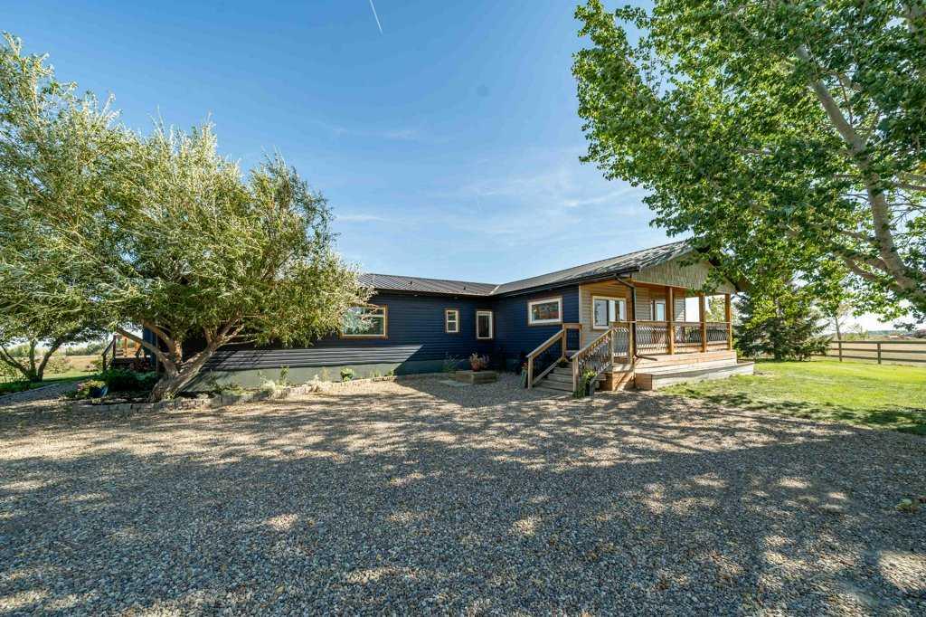 Picture of 12323 Range Road 74  , Rural Cypress County Real Estate Listing