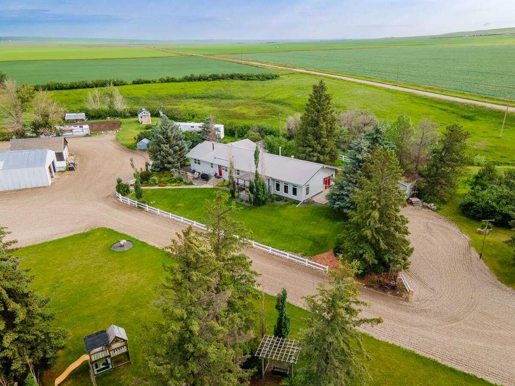 Picture of 193050 Range Road 252  , Rural Vulcan County Real Estate Listing