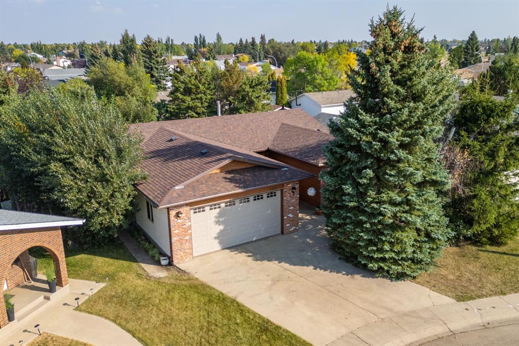 Picture of 4305 74 Street , Camrose Real Estate Listing