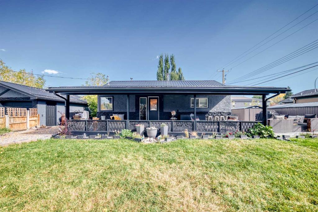 Picture of 114 2 Street NW, Diamond Valley Real Estate Listing