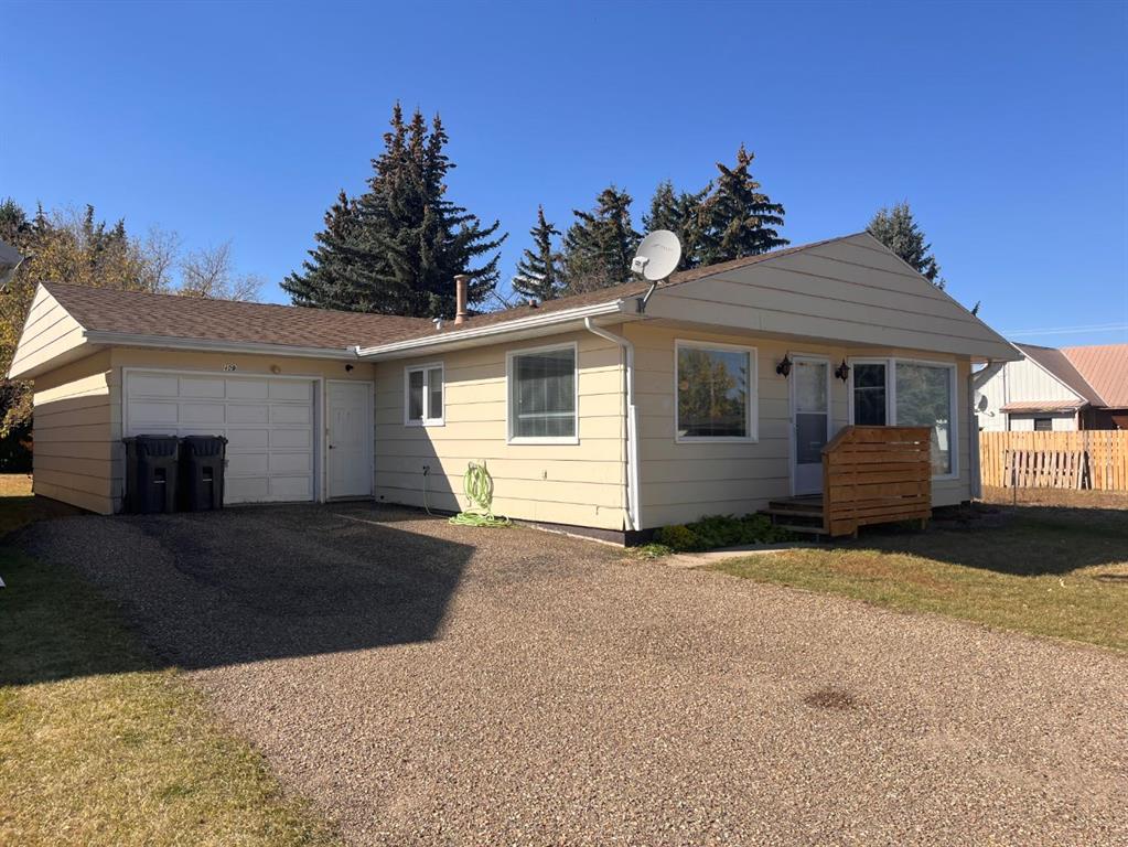 Picture of 409 Main Street  NW, Milk River Real Estate Listing
