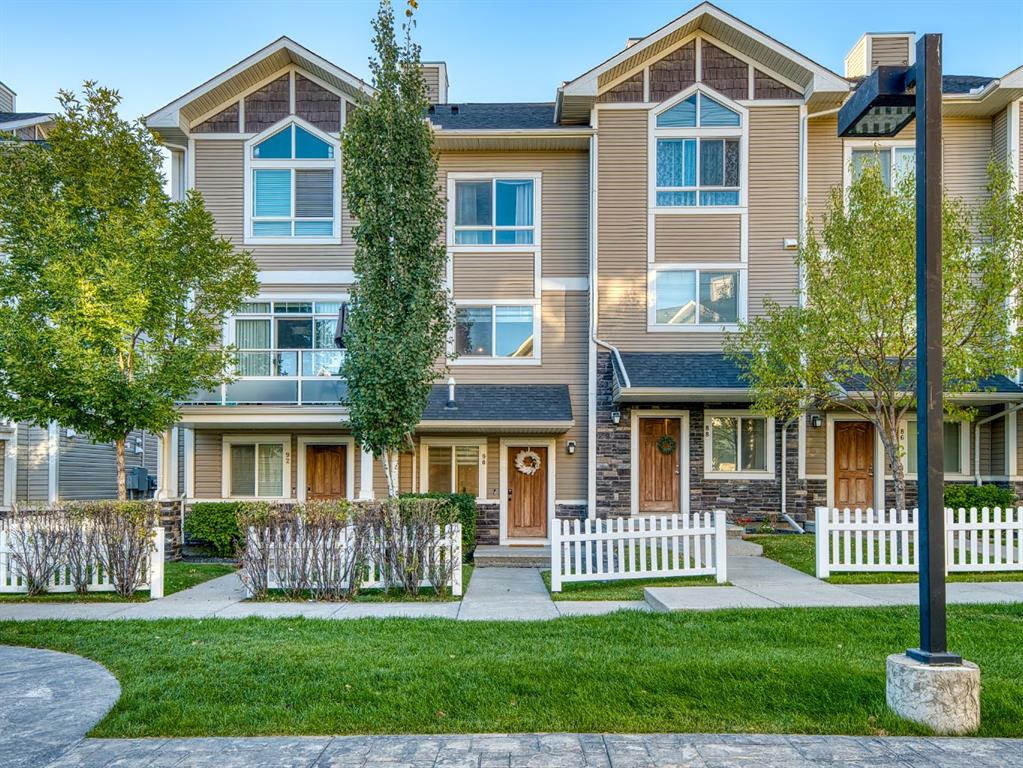 Picture of 90 Skyview Ranch Gardens NE, Calgary Real Estate Listing