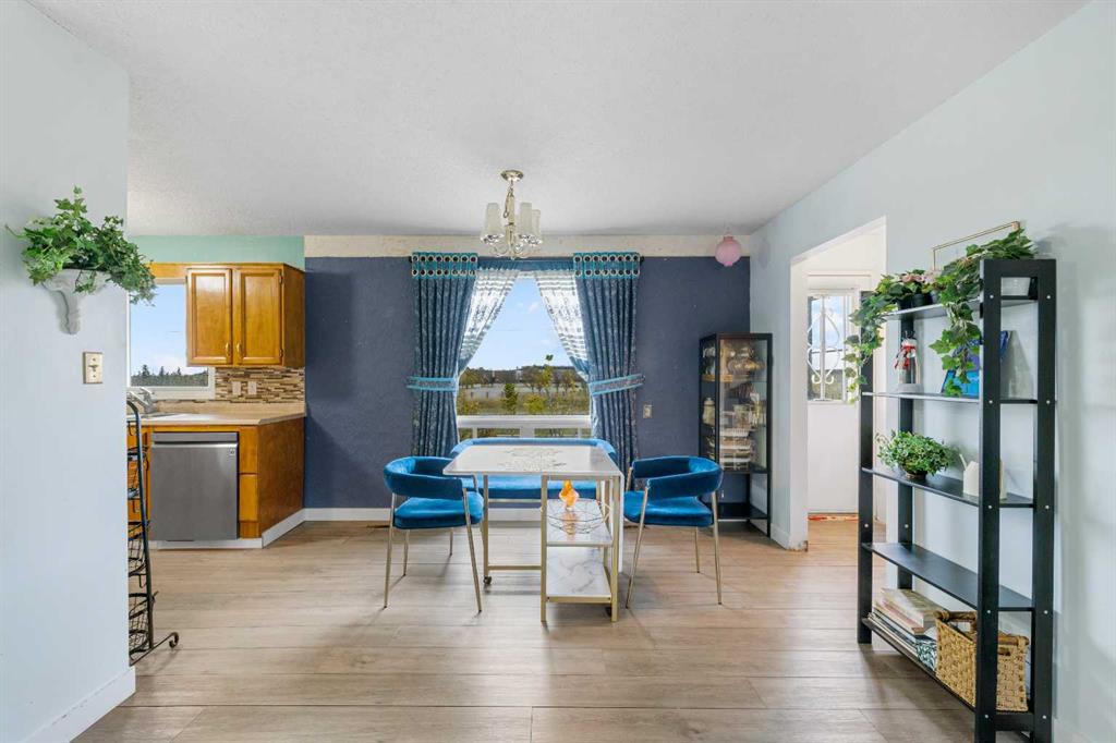 Picture of 305 Whitehill Place NE, Calgary Real Estate Listing