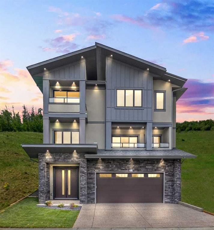 Picture of 407 Patterson Boulevard SW, Calgary Real Estate Listing