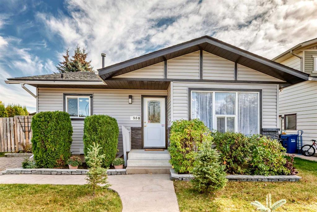 Picture of 35 Ray Avenue , Red Deer Real Estate Listing