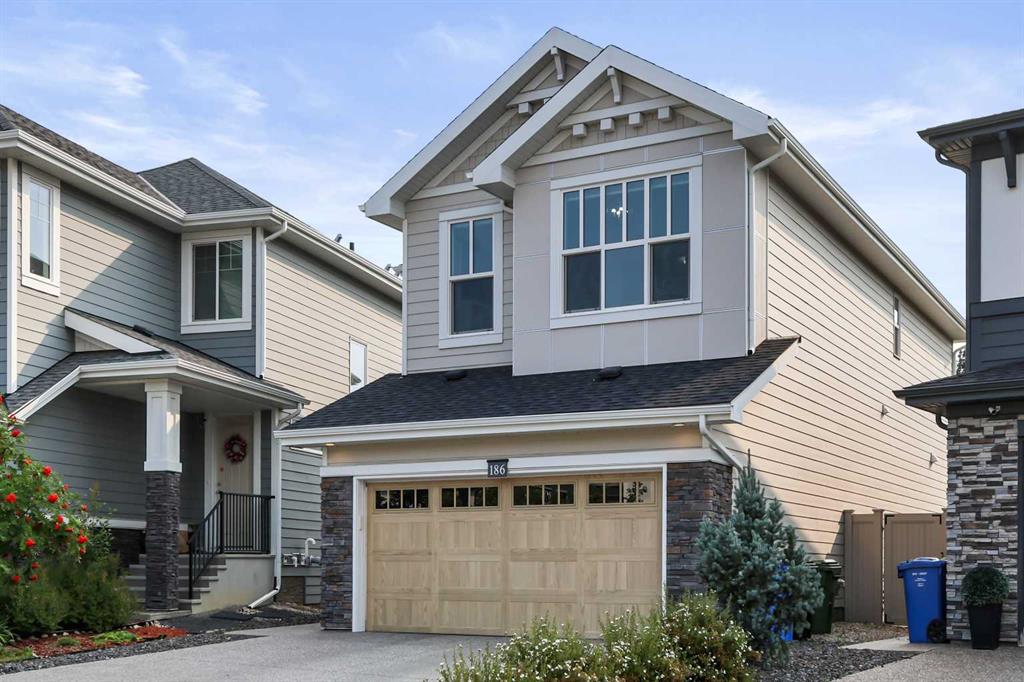 Picture of 186 West Grove Point SW, Calgary Real Estate Listing