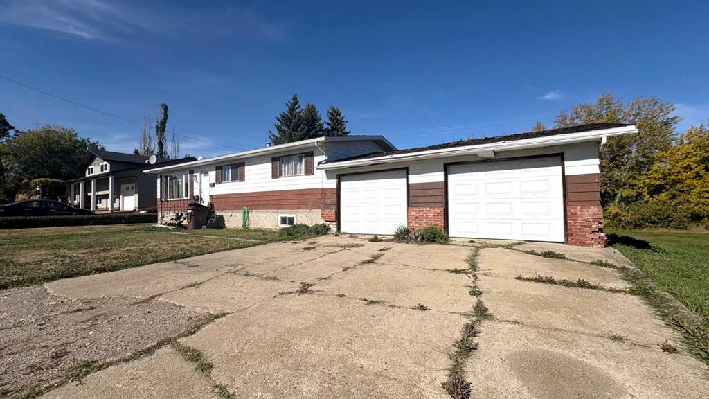 Picture of 6 Lawley Avenue , Hughenden Real Estate Listing