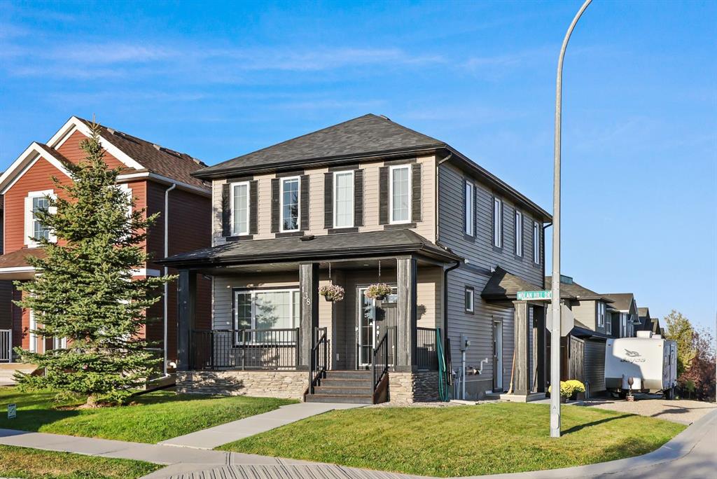 Picture of 138 Nolan Hill Drive NW, Calgary Real Estate Listing