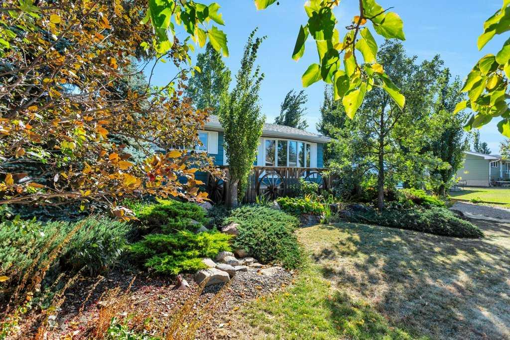 Picture of 516 Poplar Avenue , Trochu Real Estate Listing