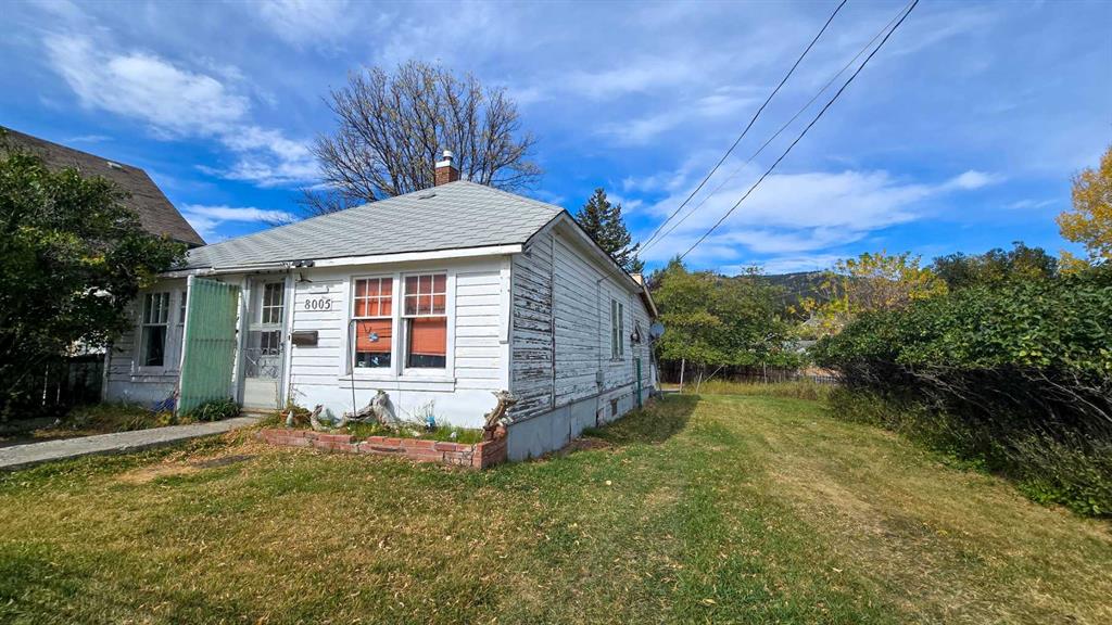 Picture of 8005 18 Avenue , Coleman Real Estate Listing