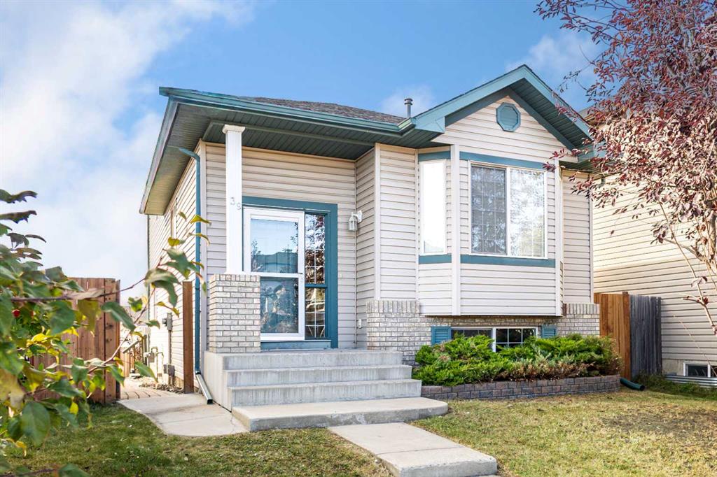 Picture of 39 Saddlemont Manor NE, Calgary Real Estate Listing