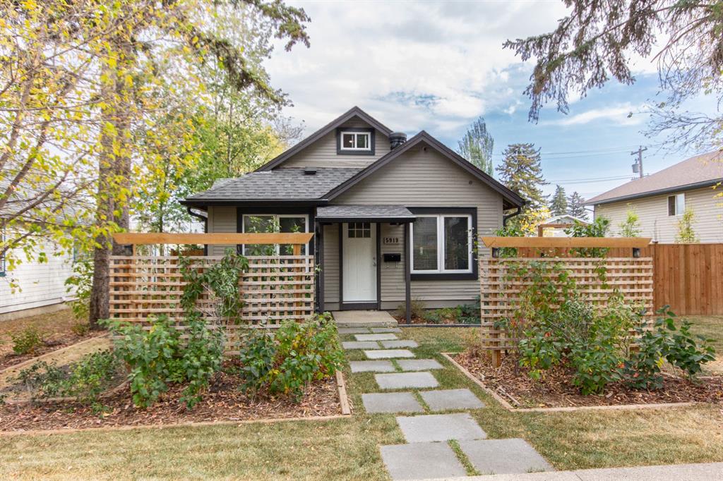 Picture of 5919 52 Avenue , Red Deer Real Estate Listing