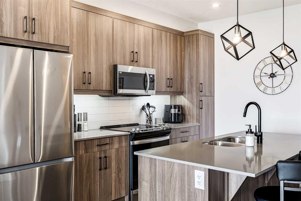 Picture of 408, 40 Sage Hill Walk NW, Calgary Real Estate Listing