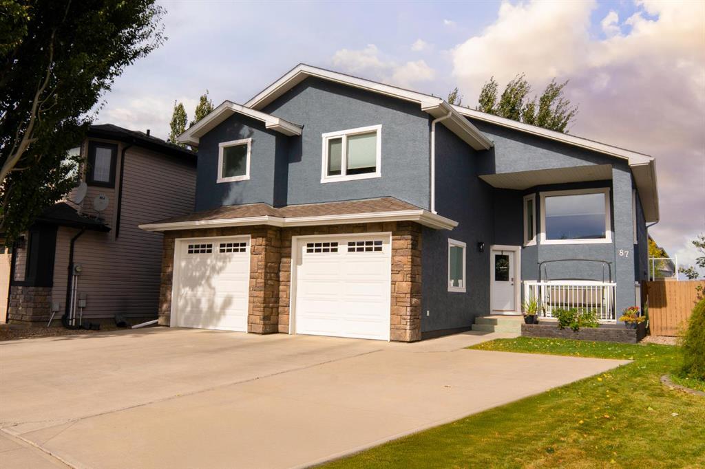 Picture of 87 Gateway Mews S, Lethbridge Real Estate Listing