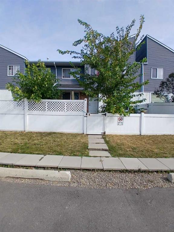 Picture of 15, 4769 Hubalta Road SE, Calgary Real Estate Listing