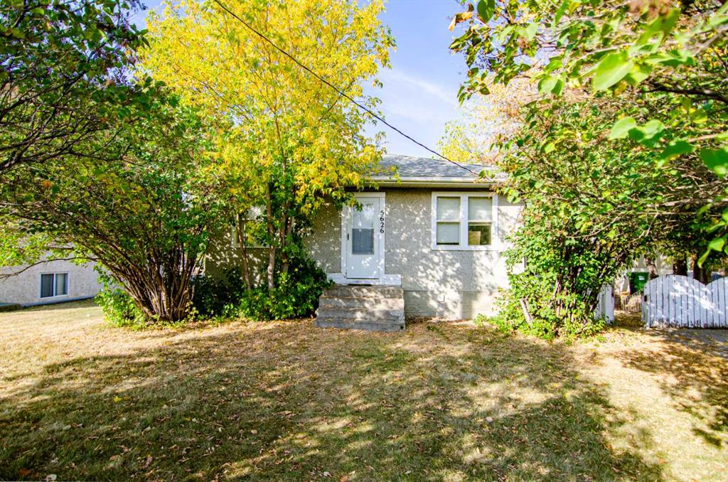 Picture of 5626 42 Street , Red Deer Real Estate Listing