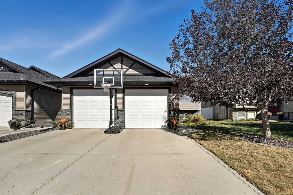 Picture of 8 Van Dorp Street , Red Deer Real Estate Listing