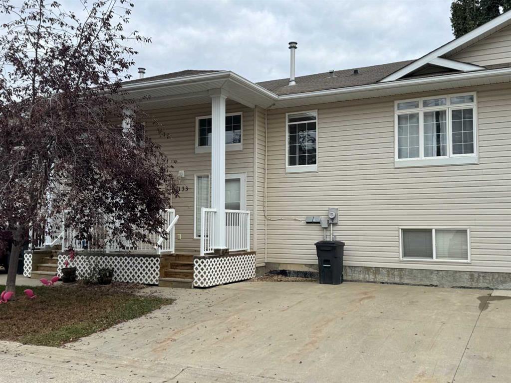 Picture of 133, 116 6 Avenue NE, Slave Lake Real Estate Listing