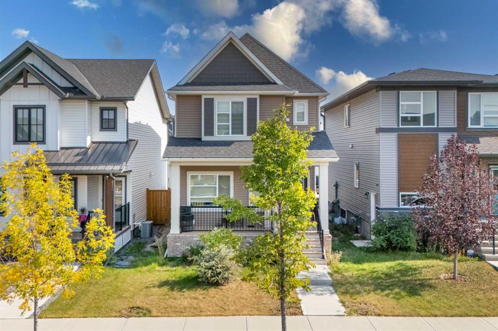 Picture of 132 Highview Gate SE, Airdrie Real Estate Listing