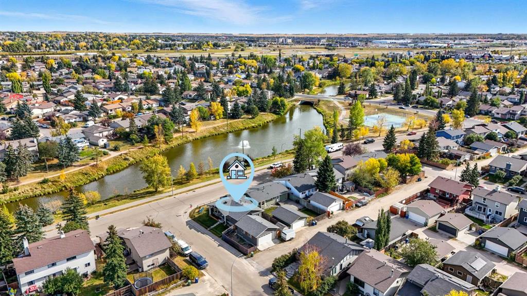 Picture of 67 Summerwood Road SE, Airdrie Real Estate Listing