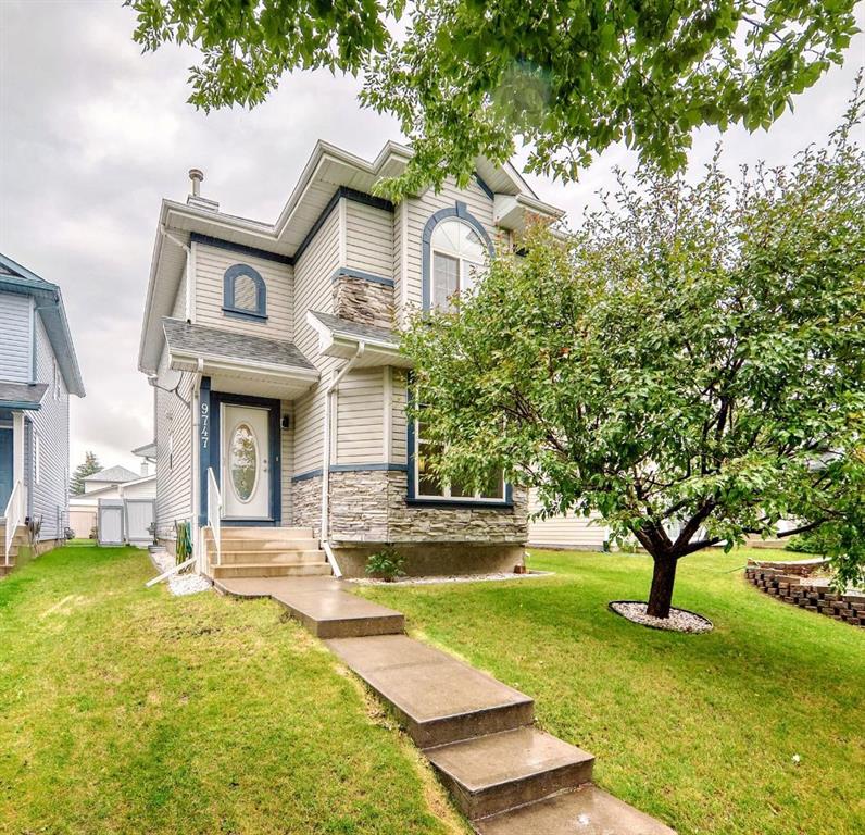 Picture of 9747 Harvest Hills Link NE, Calgary Real Estate Listing