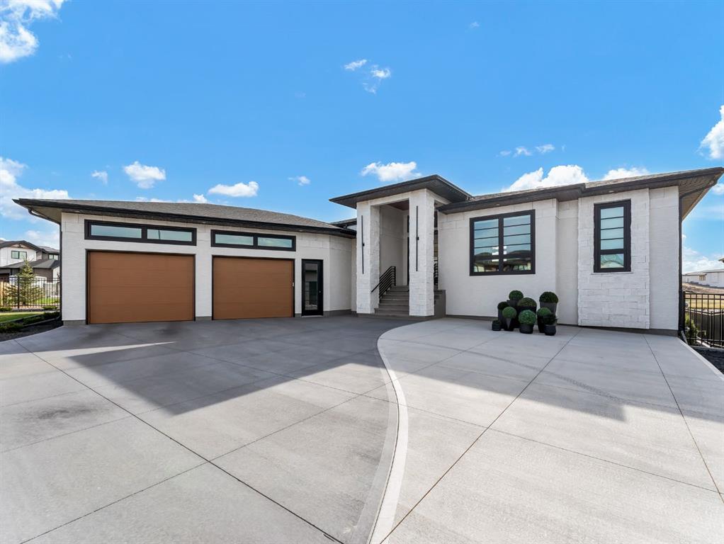 Picture of 51 Coulee Ridge Drive SW, Medicine Hat Real Estate Listing