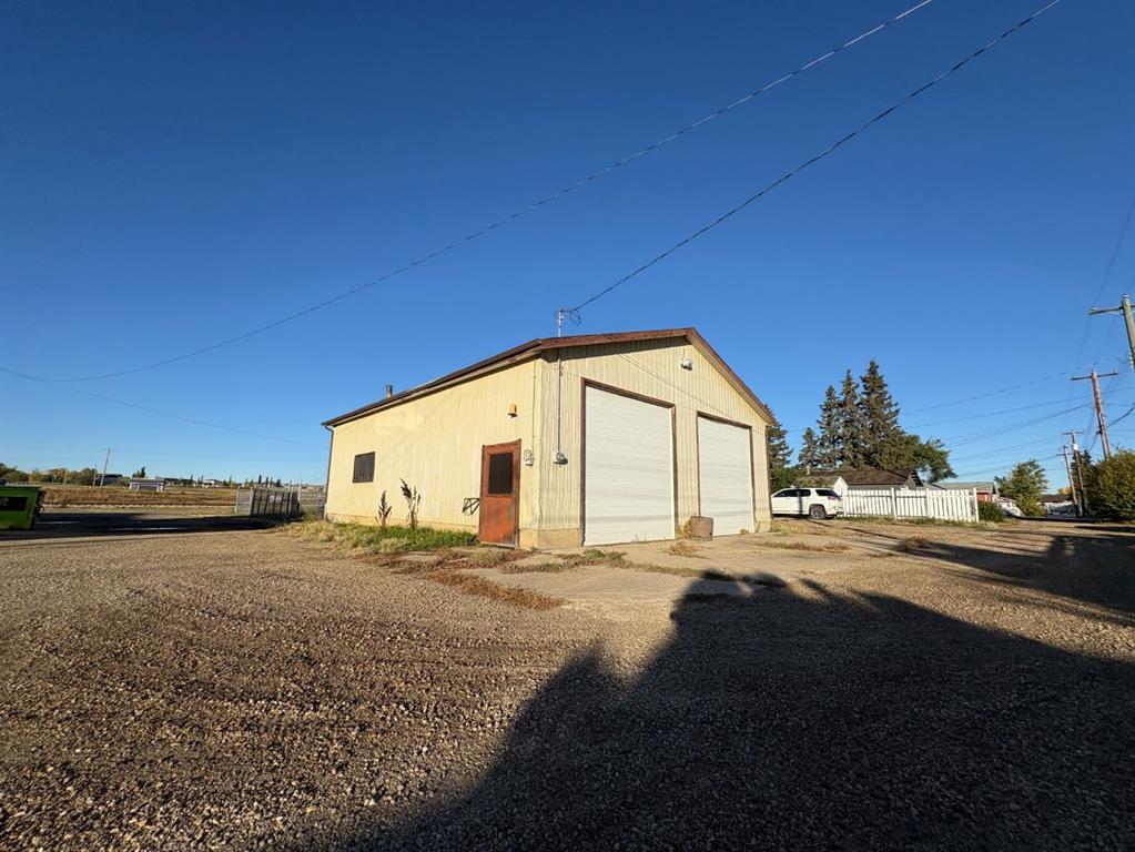 Picture of 10017 100 Street , Sexsmith Real Estate Listing