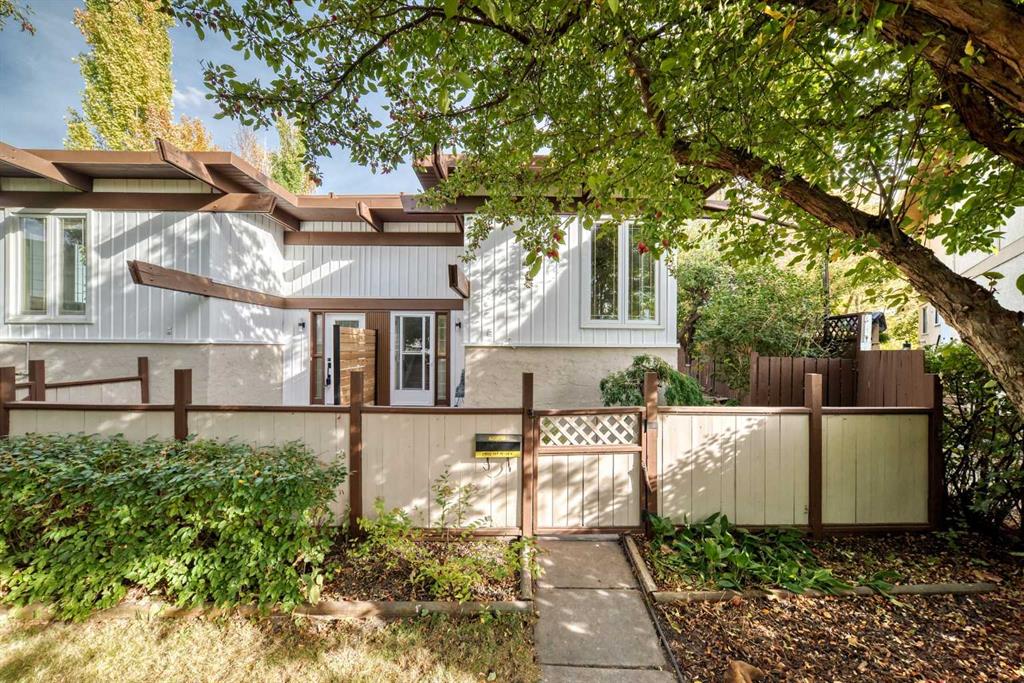 Picture of 15 Arlington Bay SE, Calgary Real Estate Listing