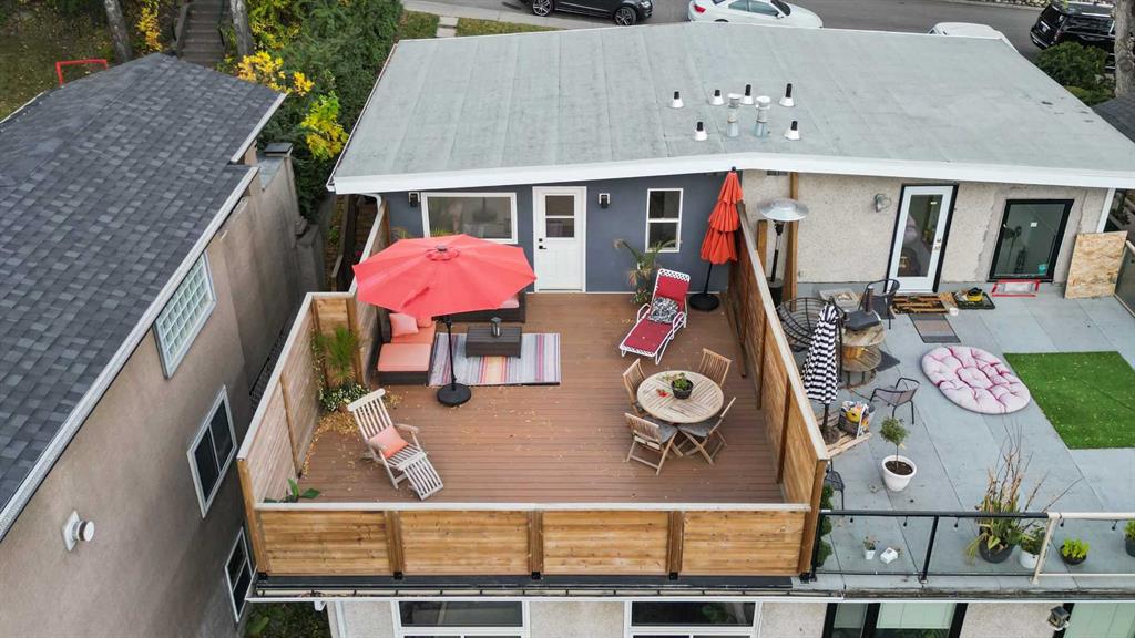 Picture of 2126 18A Street SW, Calgary Real Estate Listing