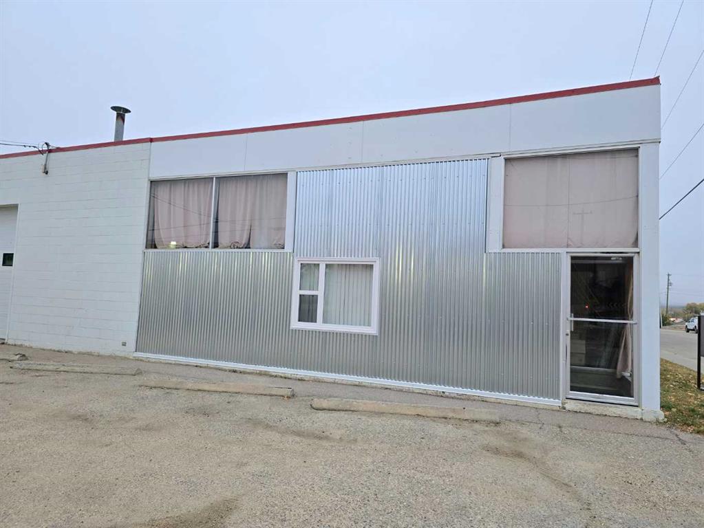 Picture of 9909 96 Avenue , Peace River Real Estate Listing