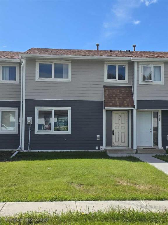 Picture of 37 97 Avenue , Grande Cache Real Estate Listing