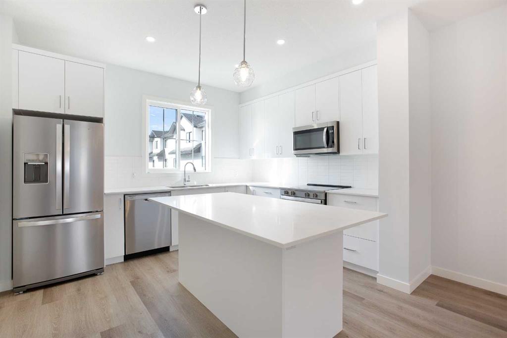 Picture of 115, 1750 Rangeview Drive SE, Calgary Real Estate Listing