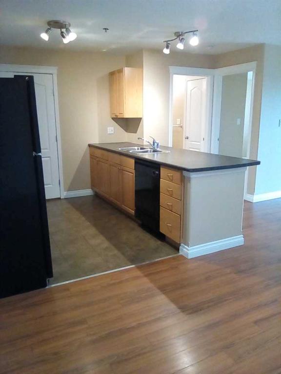 Picture of 215, 6802 42 Street , Lloydminster Real Estate Listing