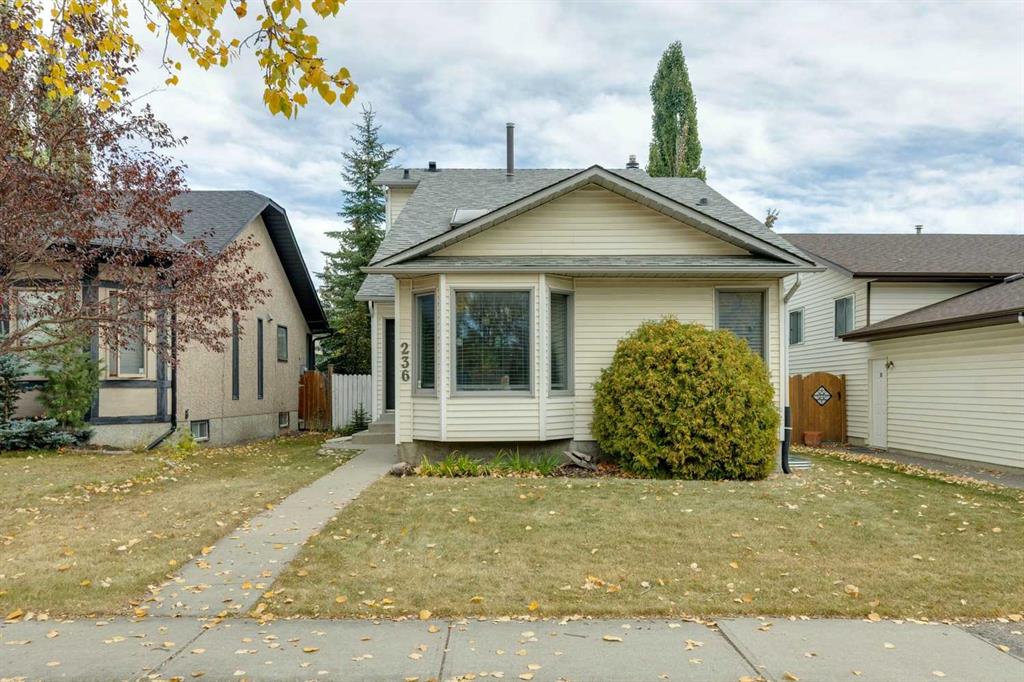 Picture of 236 Hawkwood Boulevard NW, Calgary Real Estate Listing