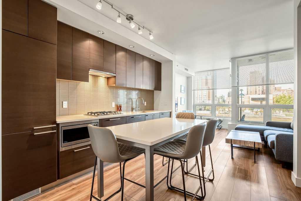 Picture of 451, 222 Riverfront Avenue SW, Calgary Real Estate Listing