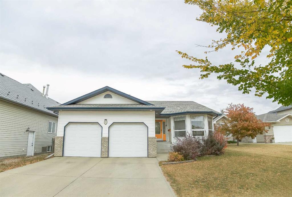 Picture of 11 Falcon Ridge Drive , Sylvan Lake Real Estate Listing
