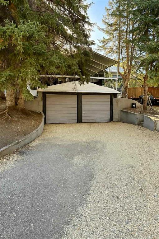 Picture of 4211 45 Street , Ponoka Real Estate Listing