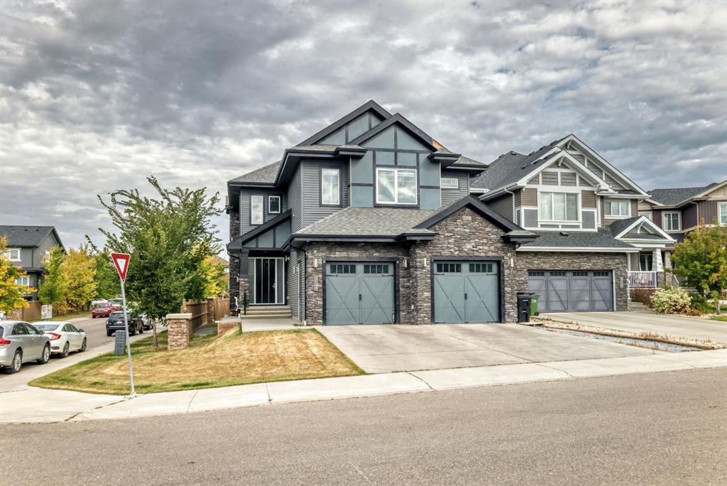 Picture of 3149 Winspear Crescent SW, Edmonton Real Estate Listing