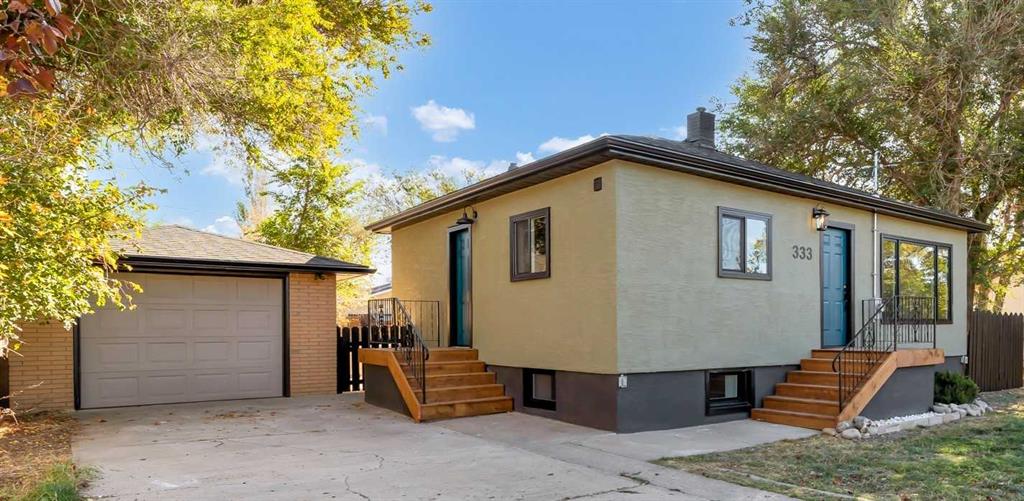 Picture of 333 1 Street SW, Redcliff Real Estate Listing