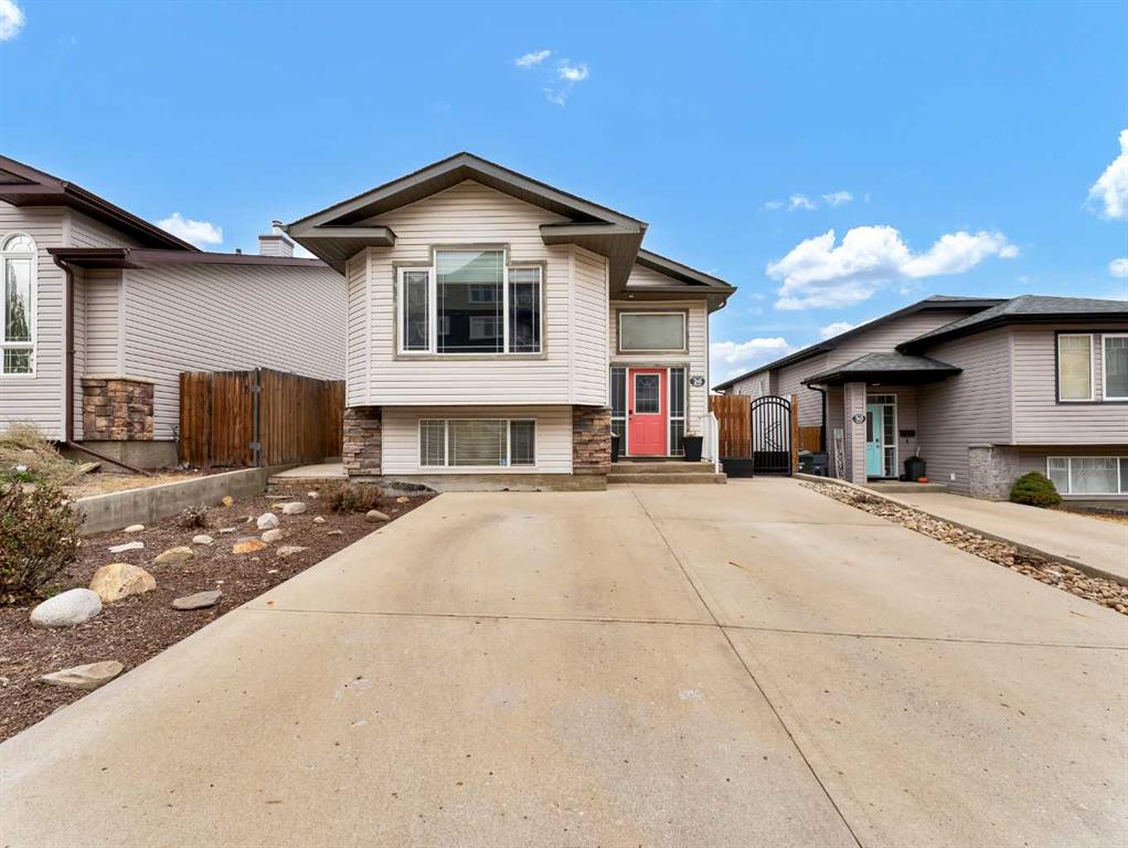 Picture of 26 Terrace View NE, Medicine Hat Real Estate Listing